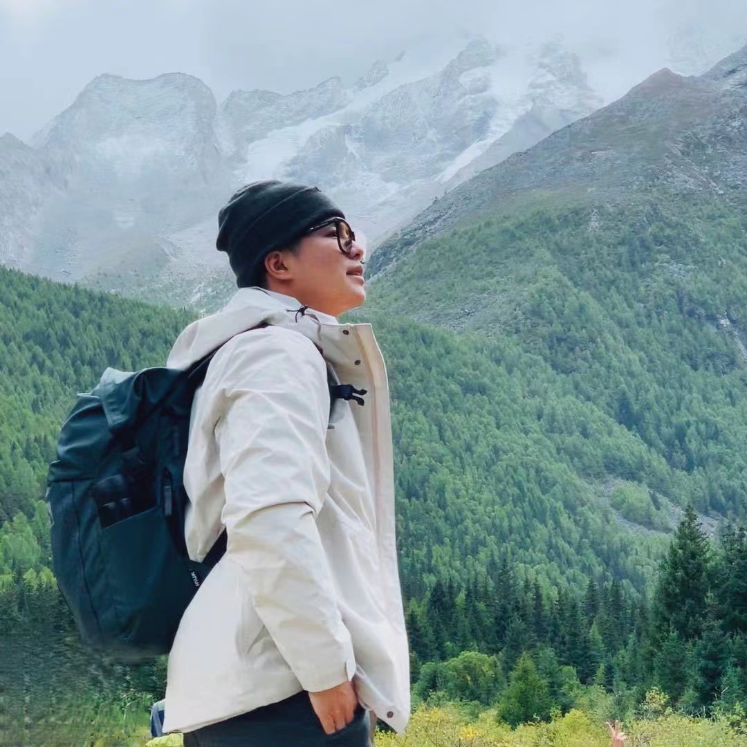 Qihao Yang in the mountains